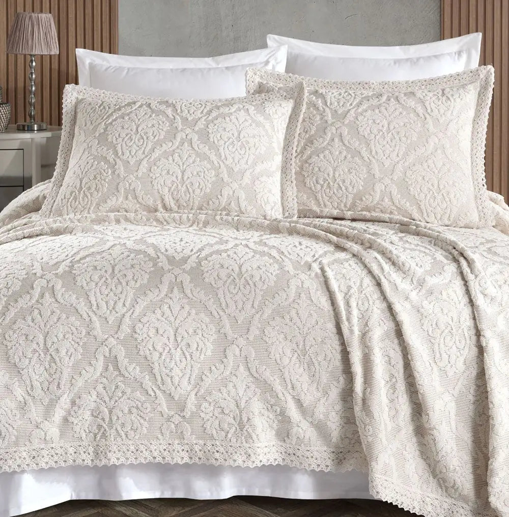 Linens & Bedding